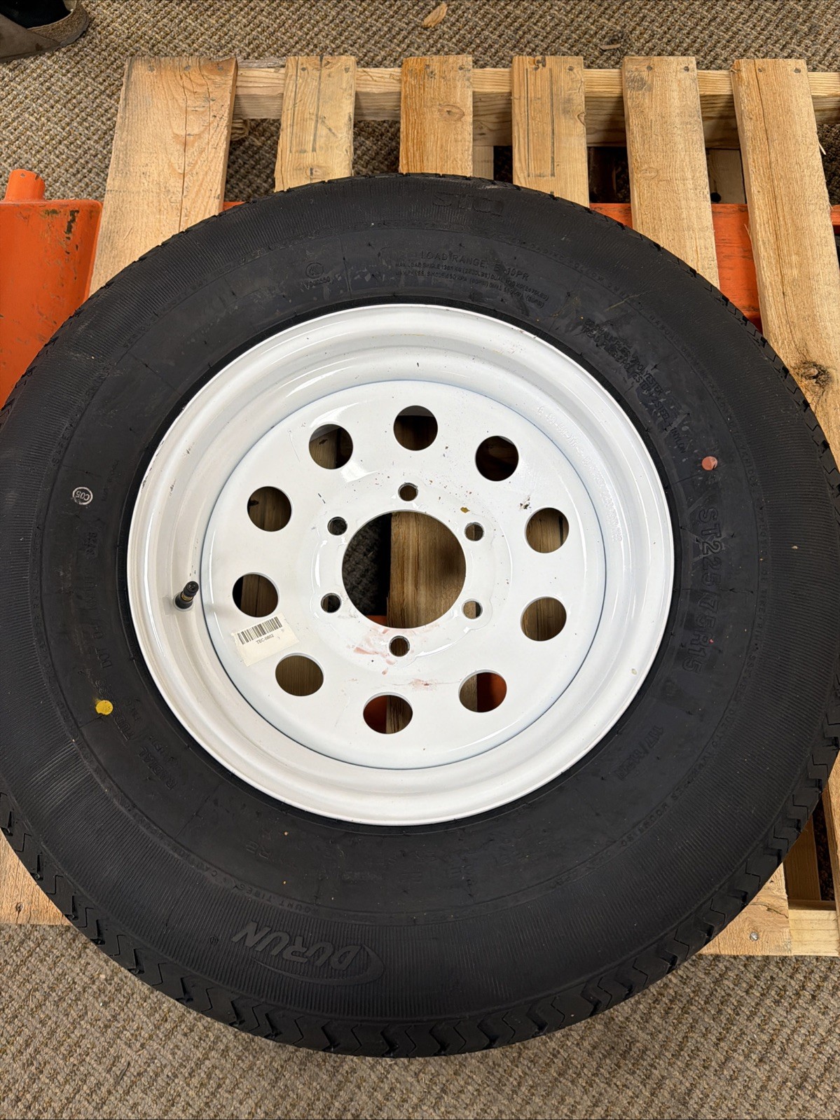 (QTY 1) Durun STC1 ST 225/75R15 Trailer Tubeless Tire & Wheel