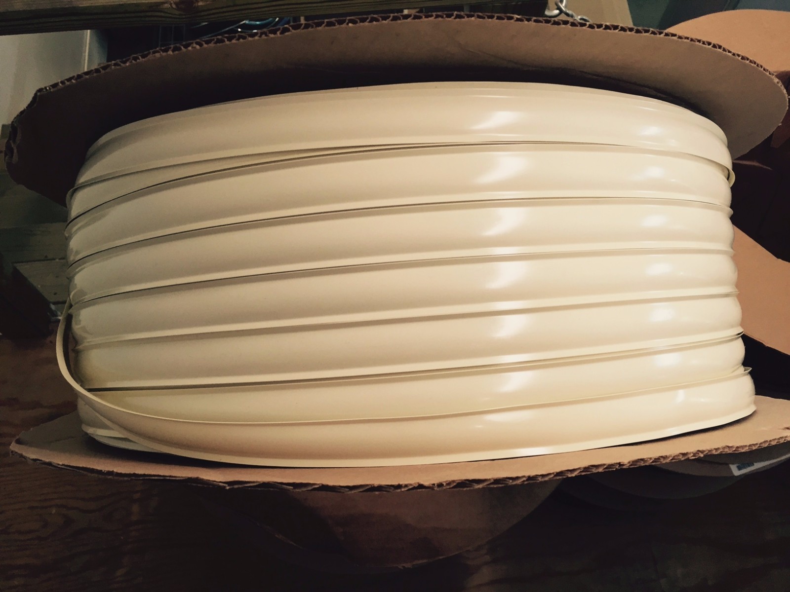 25 ft BEIGE RV Marine Vinyl 7/8″ Flat Insert Trim Flexible Screw Cover