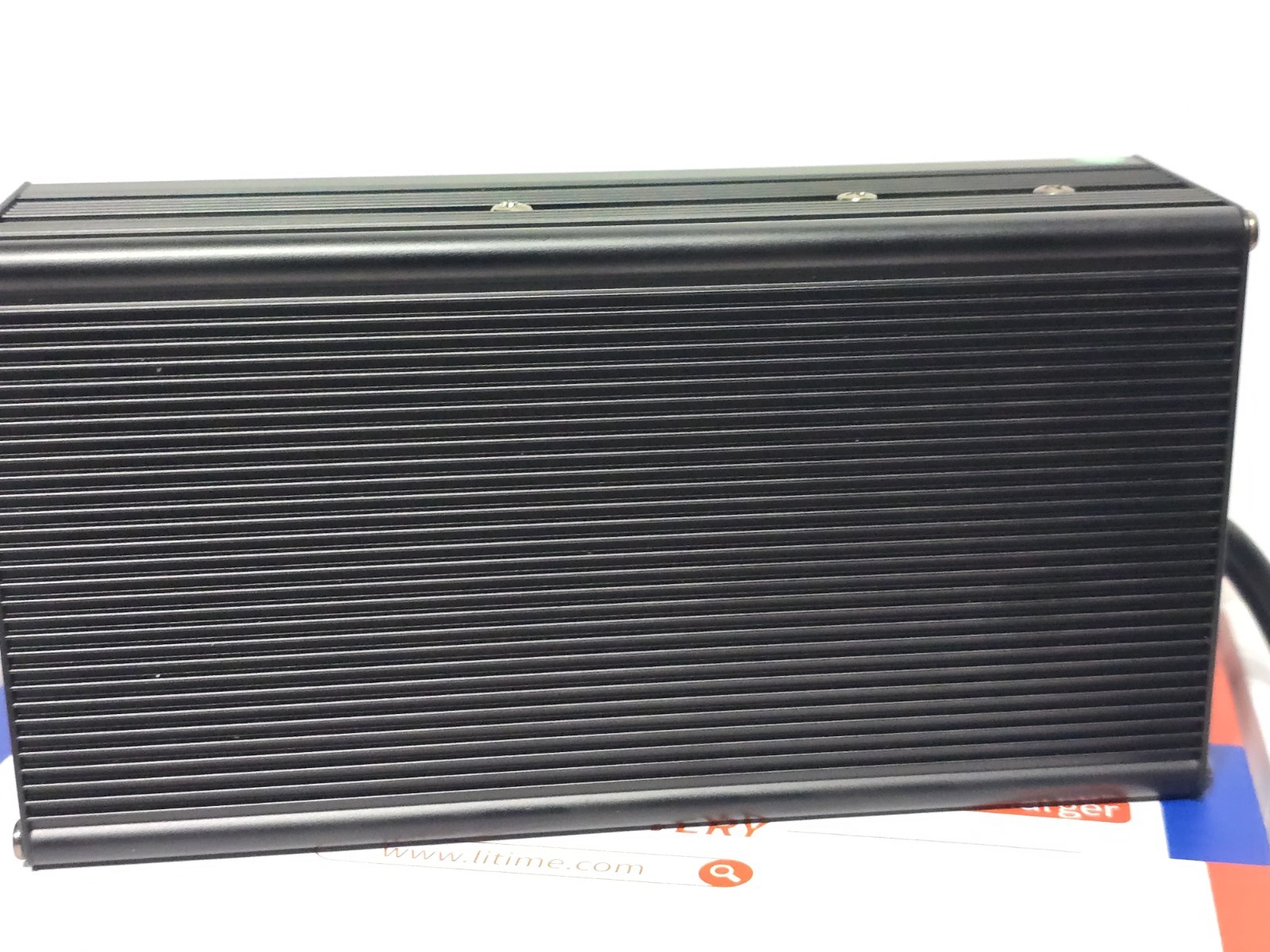 LiTime 14.6V 10A AC-DC Lithium LiFePO4 Battery Charger