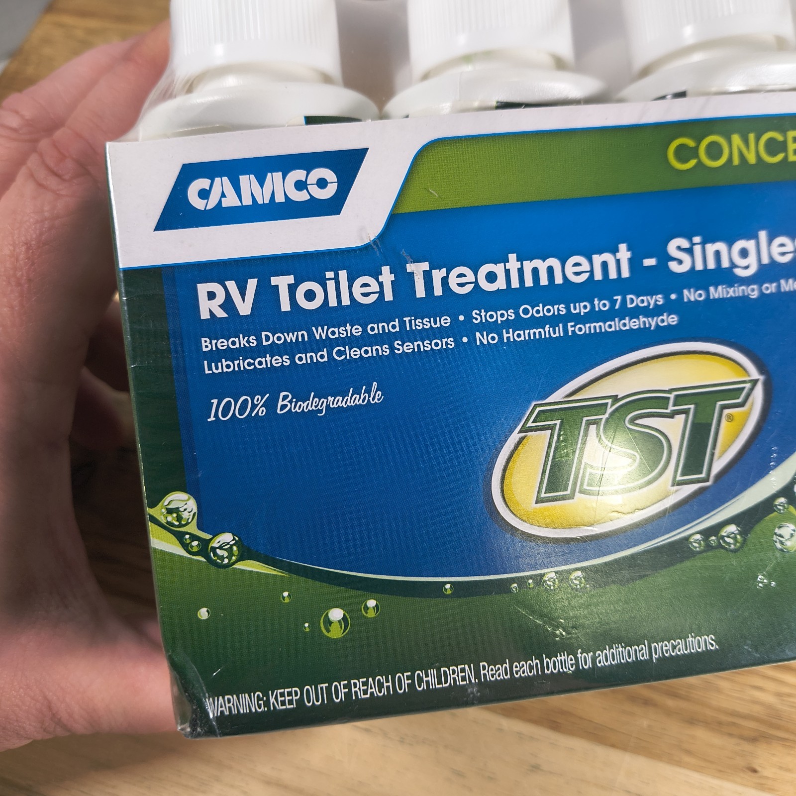 Camco 40221 TST Concentrated RV Toilet Treatment Singles – Pack of 8 – 4 Oz Bott