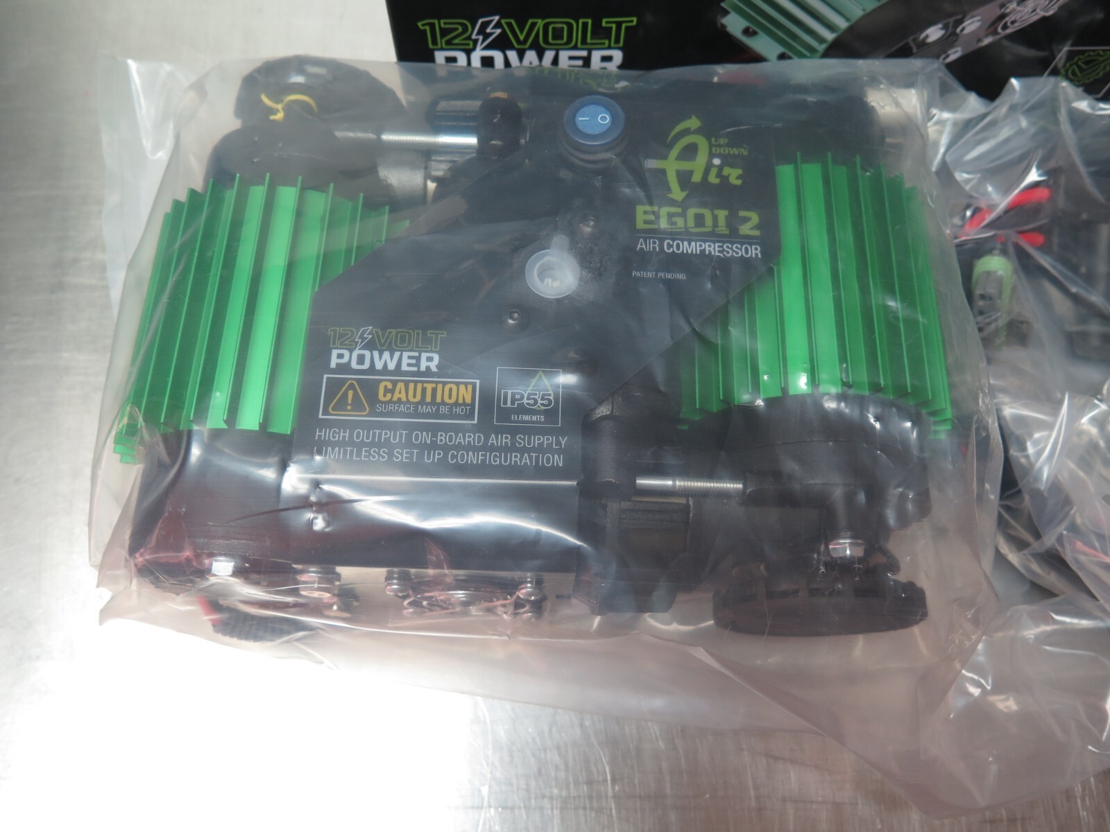 Overland Vehicle Systems 12099918 EGOI Dual Motor Air Compressor, 150PSI (19A1)