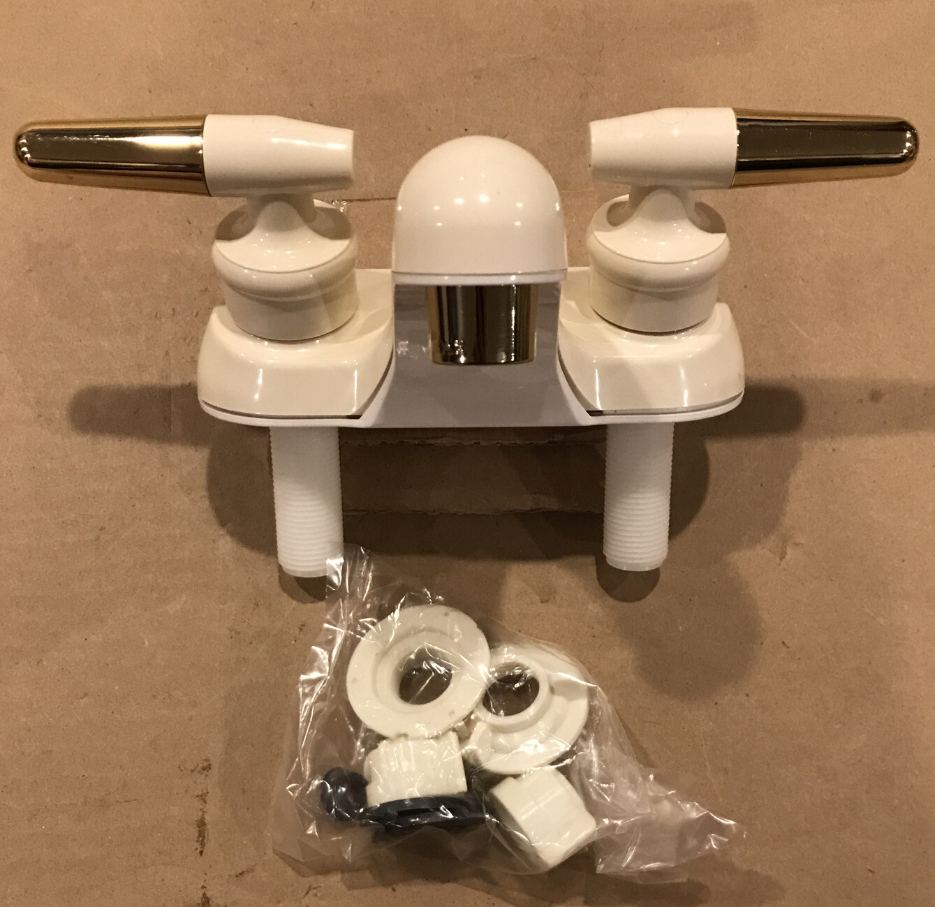 RV/Camper/Trailer – 4″ Lavatory Bathroom Faucet Plastic Off-White/Polished Brass