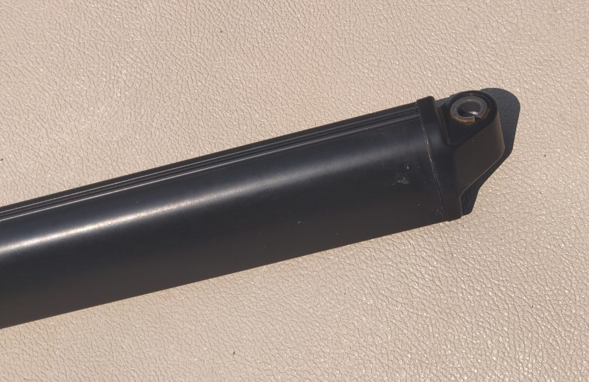 CAREFREE OF COLORADO LH AWNING ARM DUAL STAGE LATITUDE R001793-106 BlK IDLE SIDE