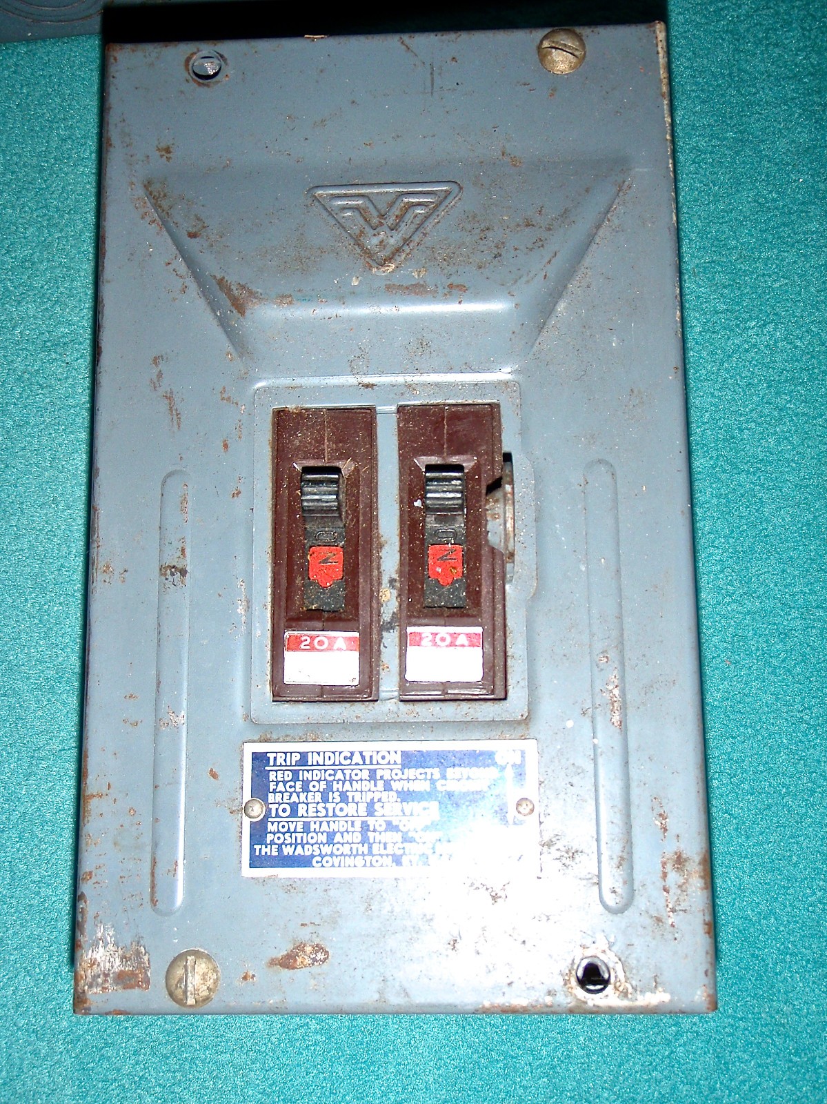 VINTAGE WADSWORTH ELECTRICAL PANEL & PAIR 20 AMP BREAKERS FROM 1963 AIRSTREAM