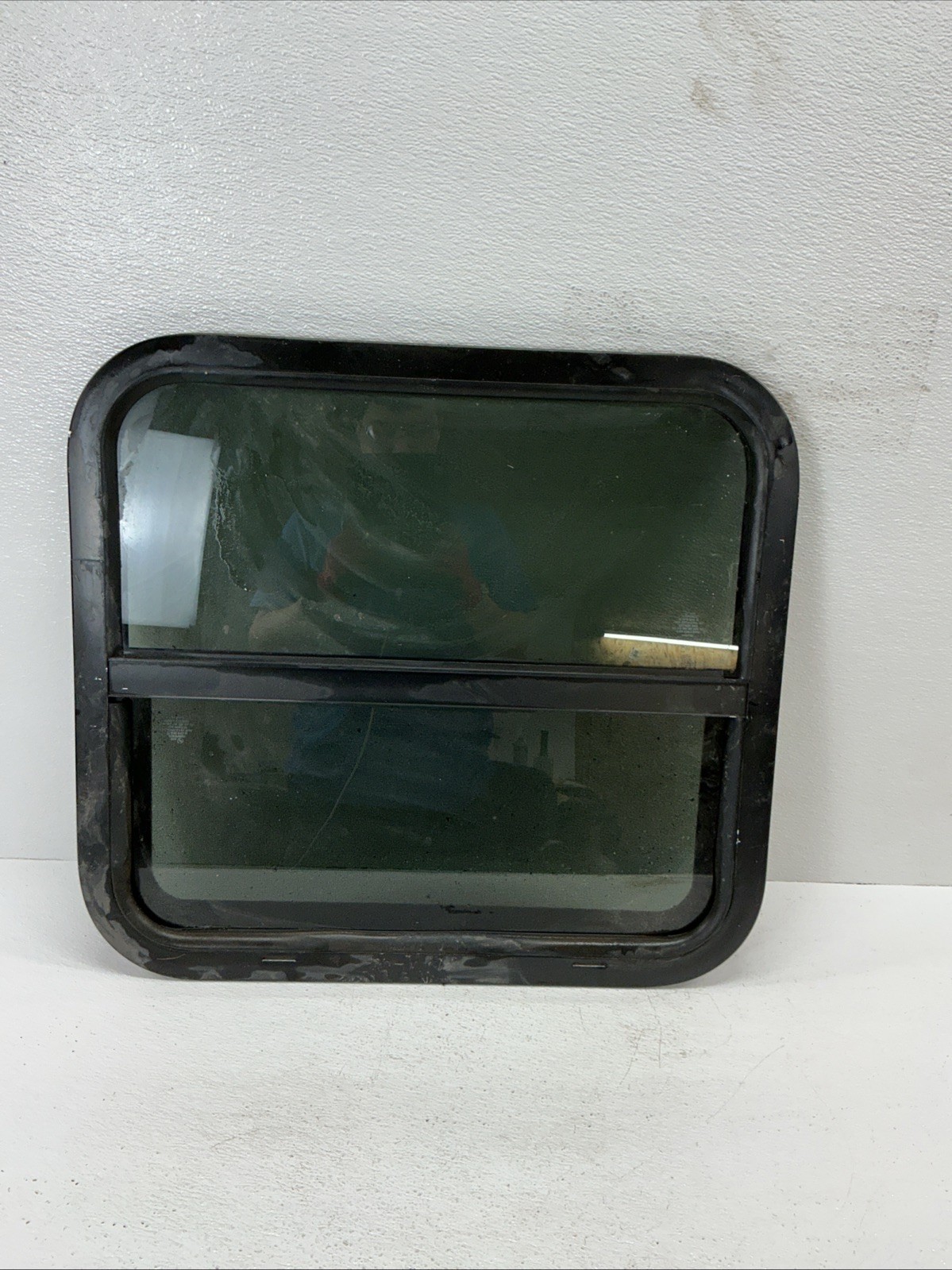 RV Window Glass 22×18
