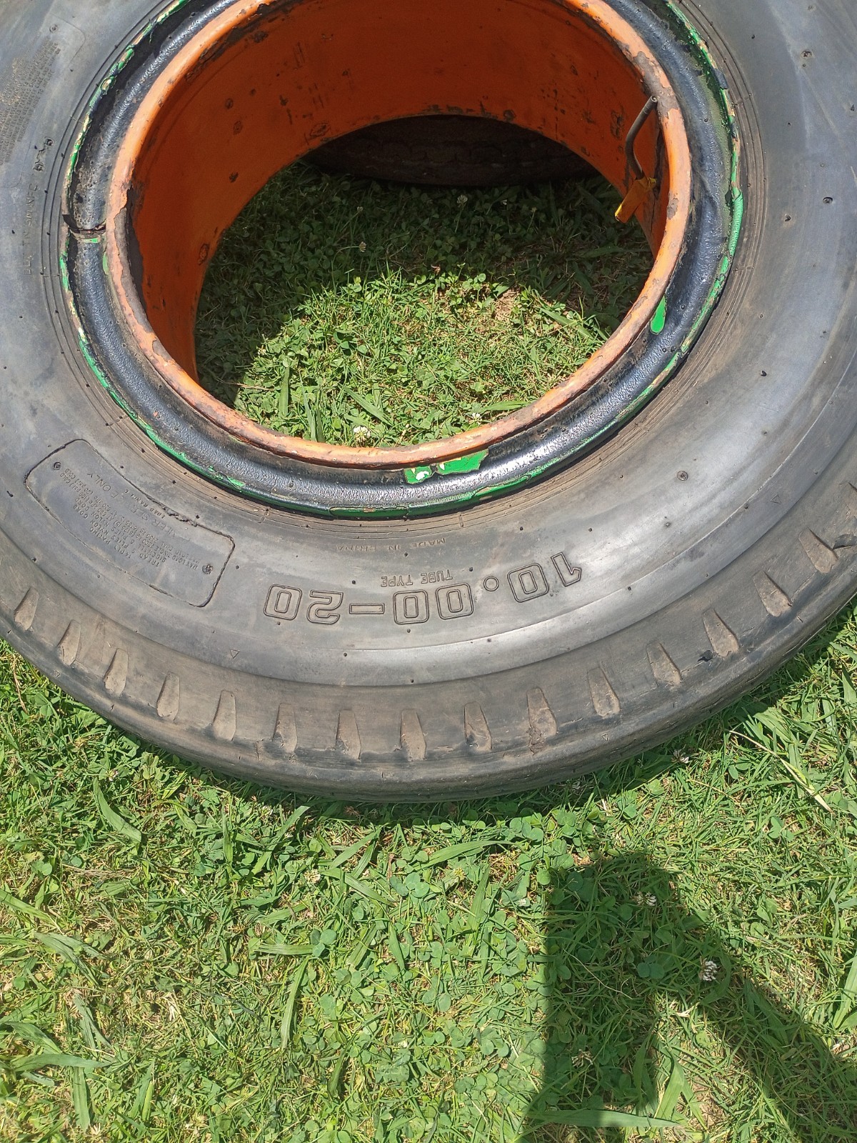 10.00-20 Split Rim Tubed Tractor Trailer Tires