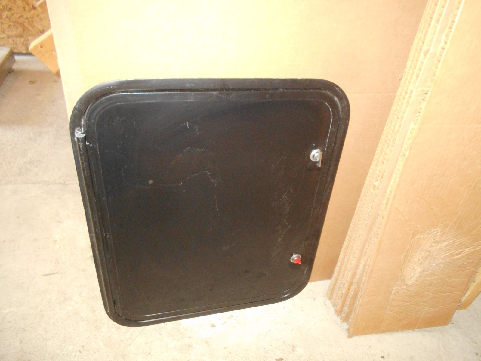 *24″ X 20″ HATCH BAGGAGE CARGO COMPART STORAGE DOOR RV BLACK FREE SHIP *606*