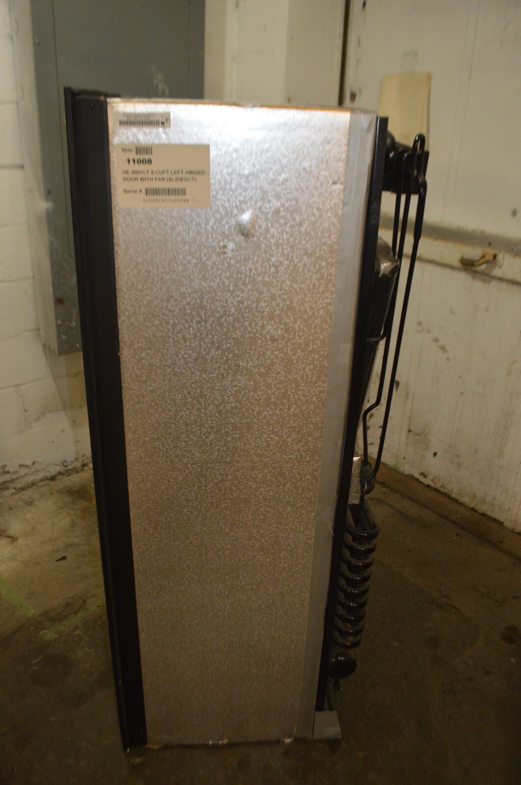 Atwood HE-0801LF w/ Fan 8.0 Cu Ft RV / Camper Refrigerator 2 Way LP Gas Electric