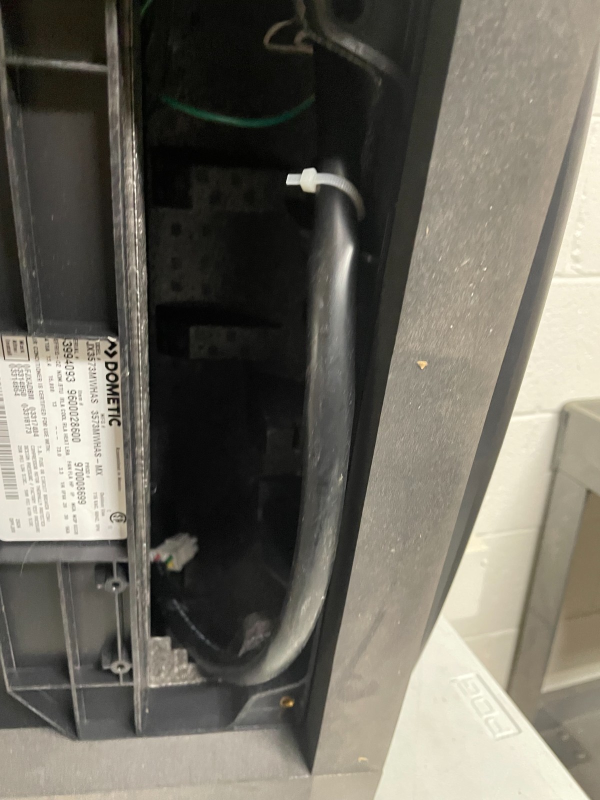 DOMETIC FRESHJET 3 AIR CONDITIONER UNIT FJX3573MWHAS 15,000 BTU RV