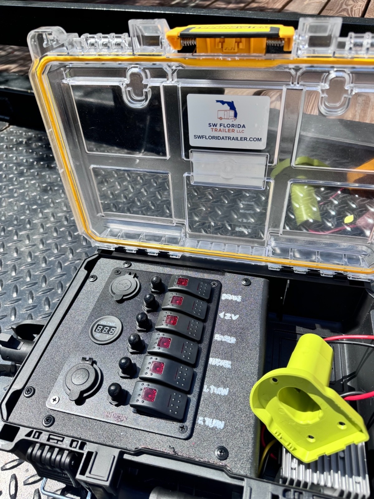 RV Trailer Lights Tester for Ryobi 18v batteries in a DeWalt ToughSystem 2.0 box