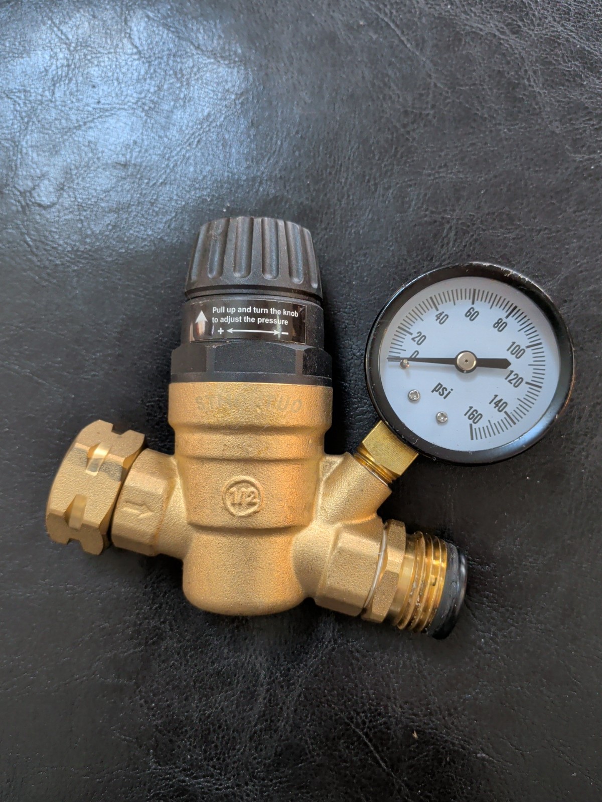 SOLID BRASS LEAD FREE WATER PRESSURE REGULATOR, 1/2″, FOR RV USE