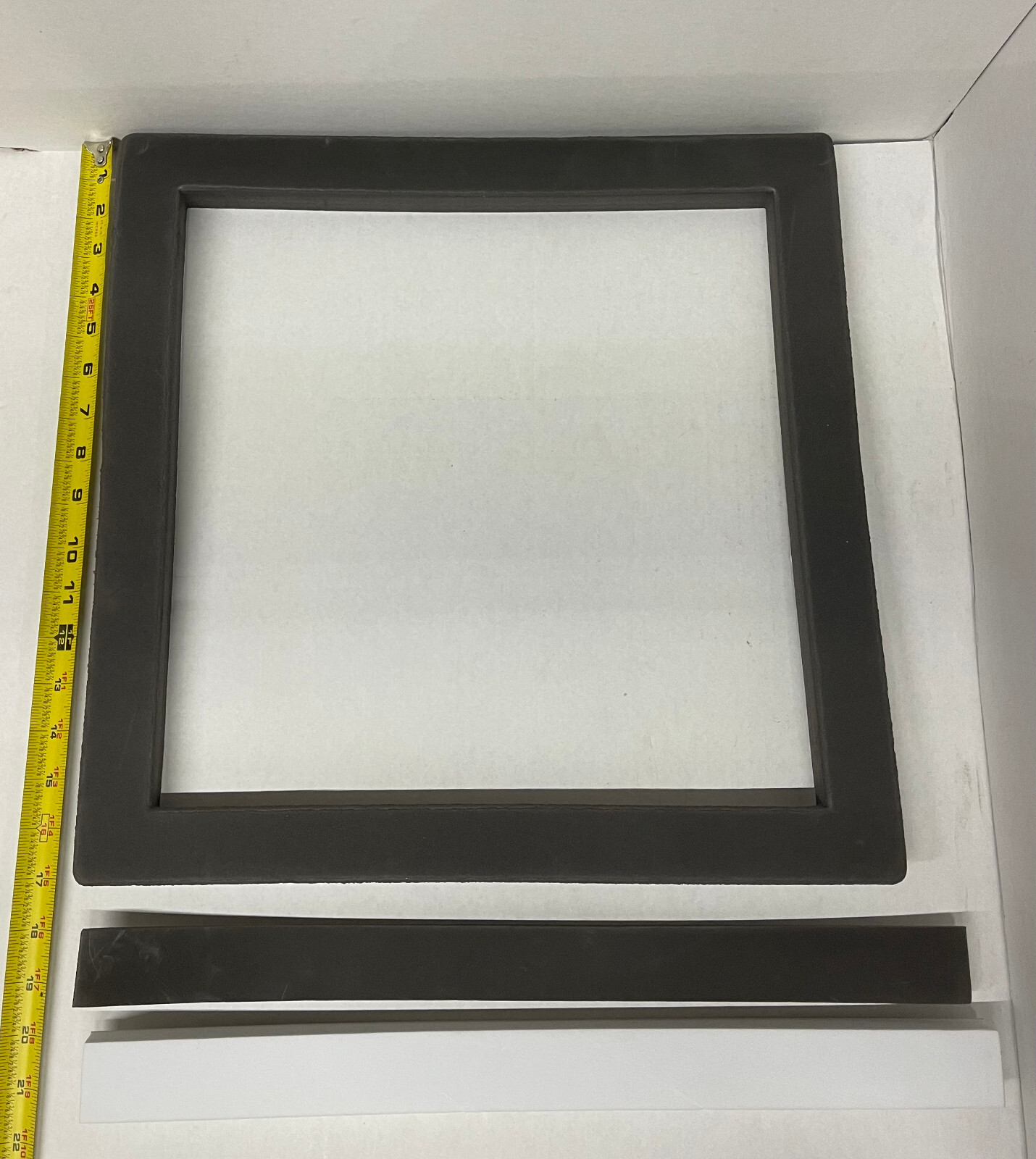 New Replaces Camco 25071 Universal RV 14″ x 14″ Universal Roof Seal & Gasket Kit