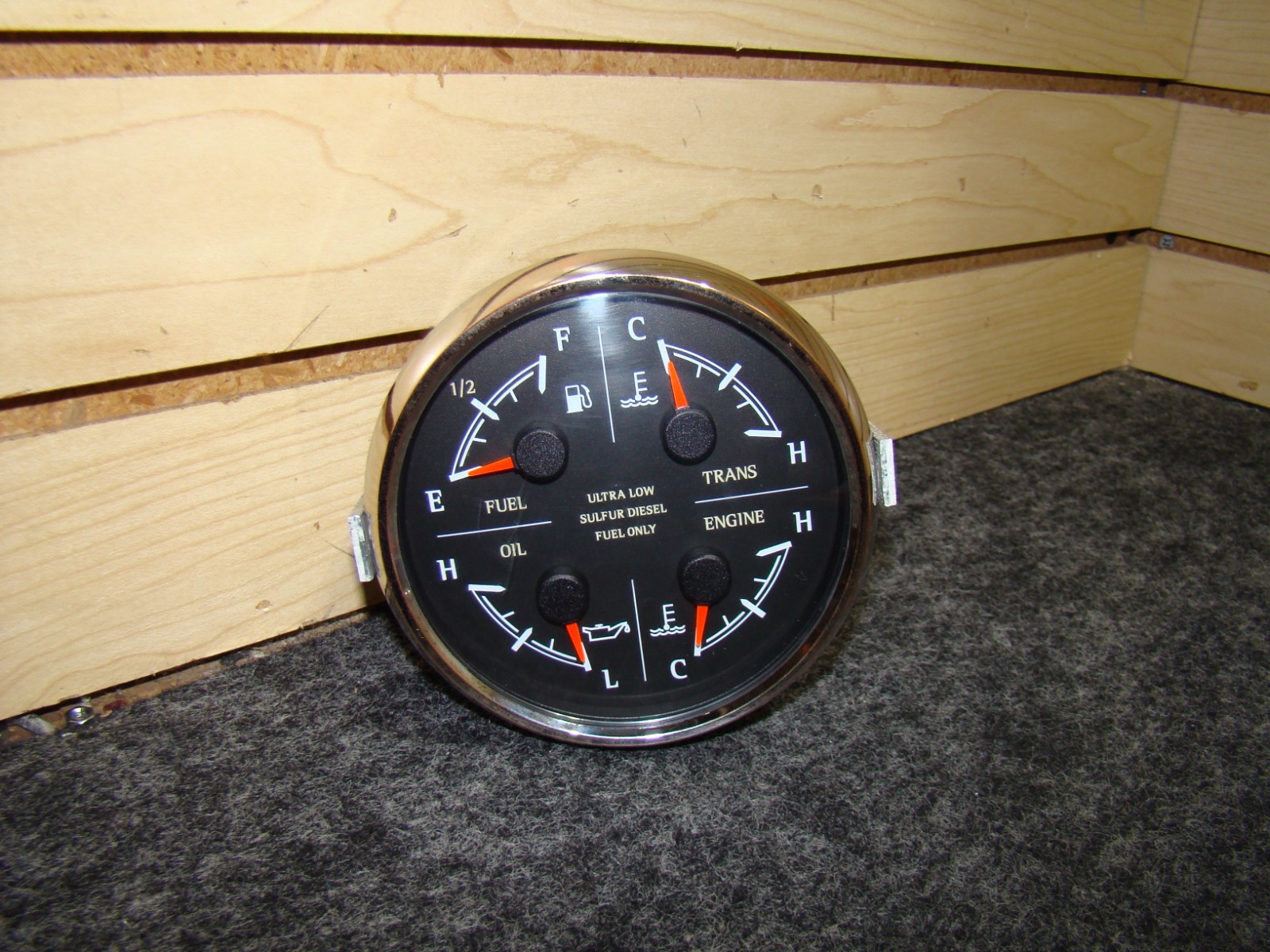 USED RV MEDALLION 4 IN 1 FUEL / TRANS / OIL / ENG DASH GAUGE P/N: 8653-50006-29