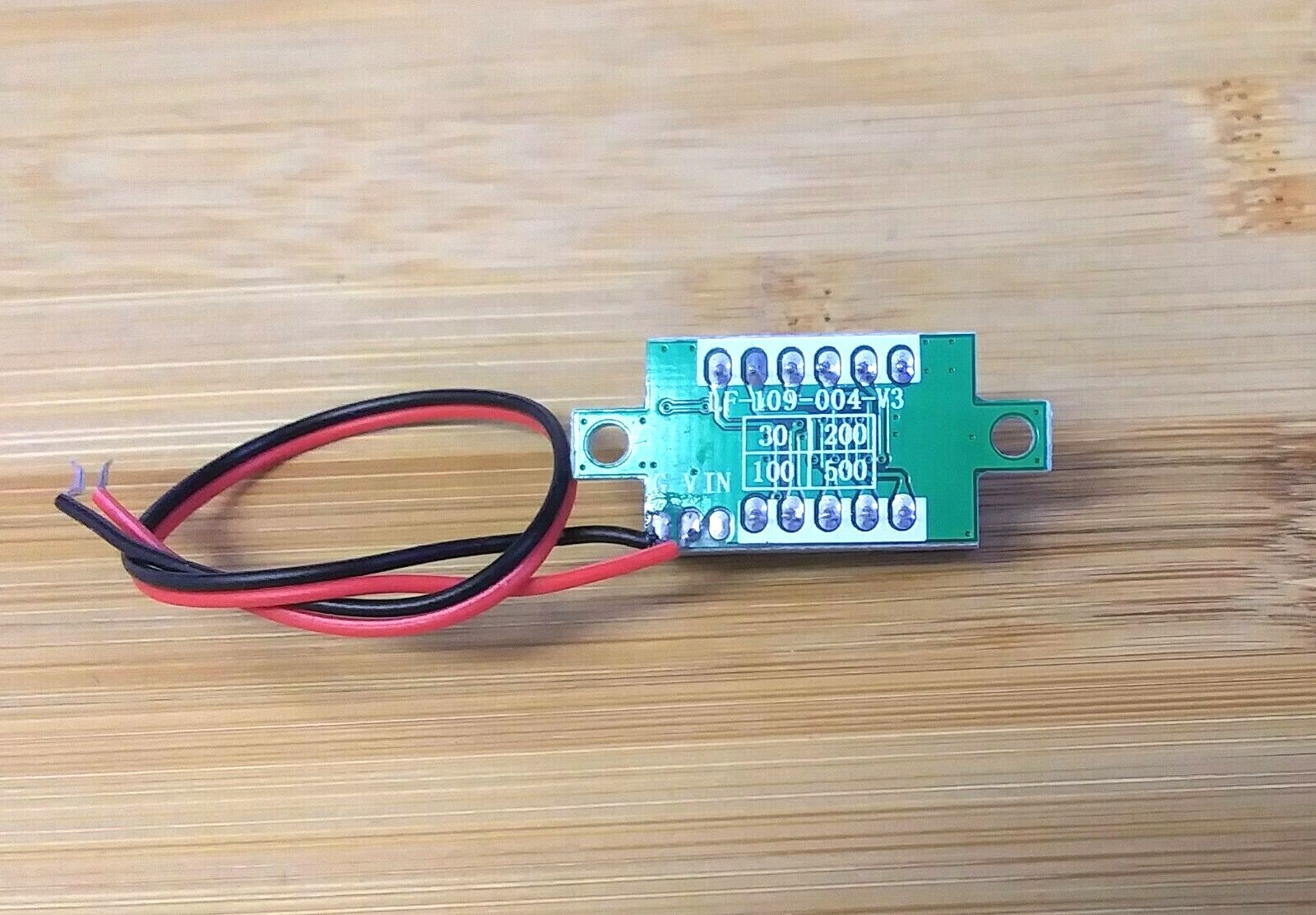 BBT 2 Wire Red LED 12 volt Mini Digital RV Volt Meter