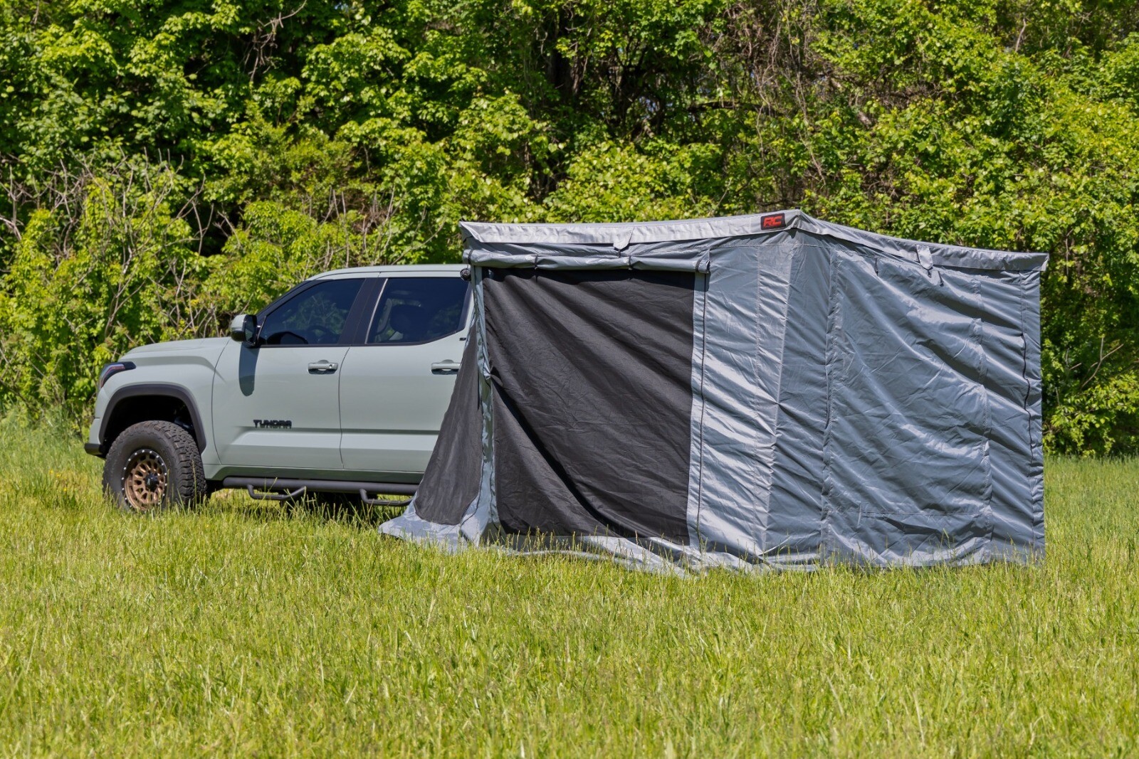 Rough Country 270 Degree Awning Wall Enclosure 99048