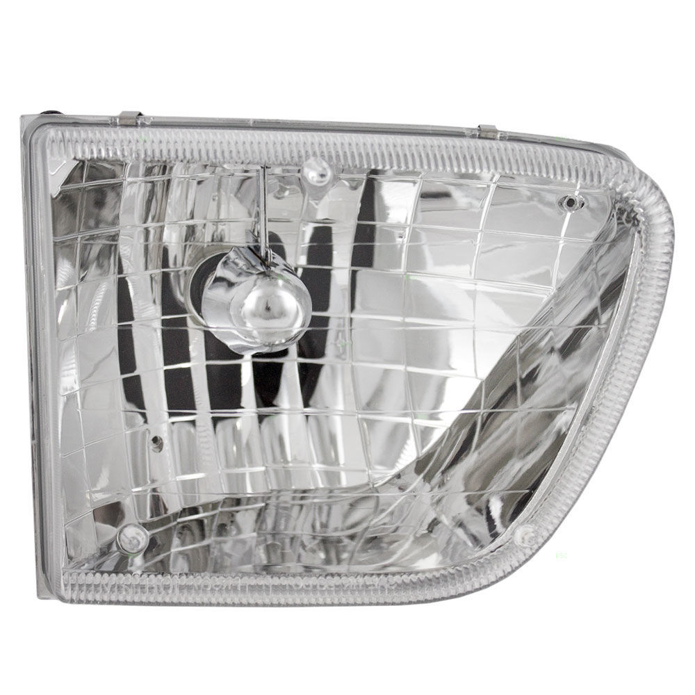 FOUR WINDS HURRICANE 2000 2001 2003 RIGHT PASSENGER HEADLIGHT HEAD LIGHT LAMP RV