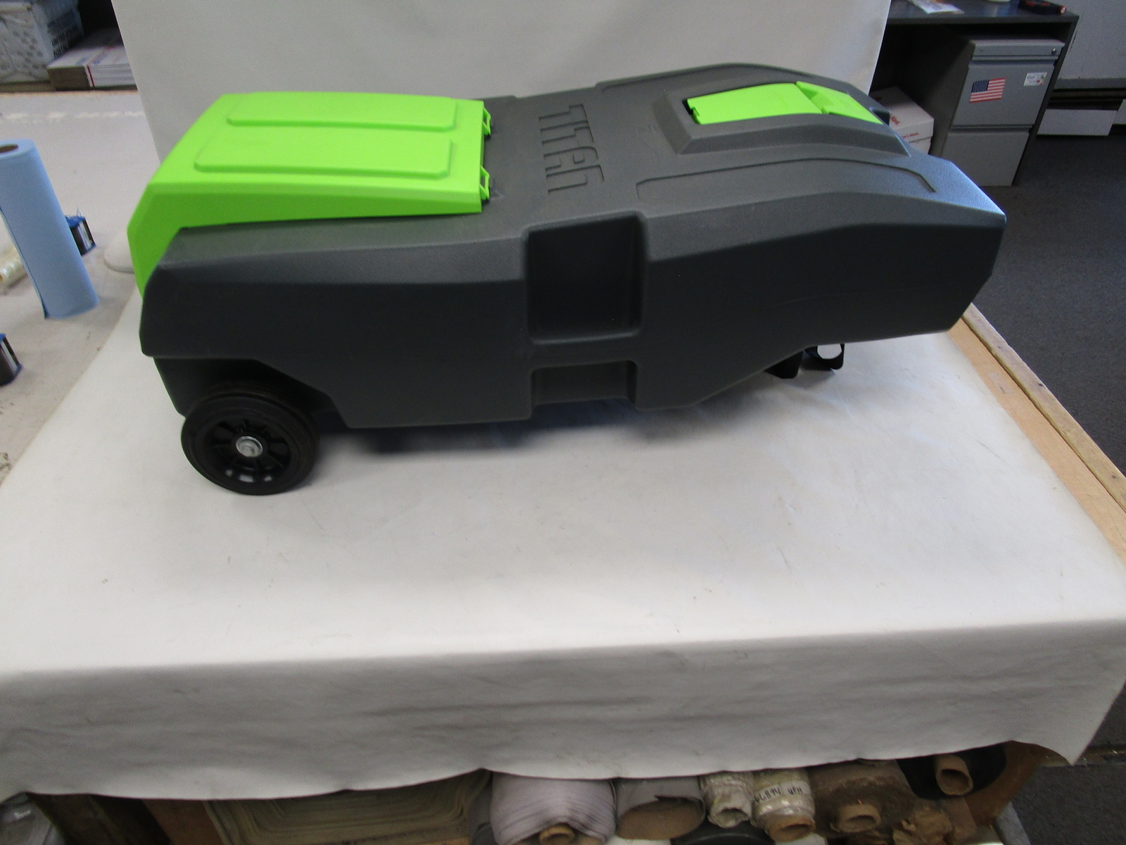 THETFORD TITAN PORTABLE WASTE TANK 27 GALLON 40951 RV