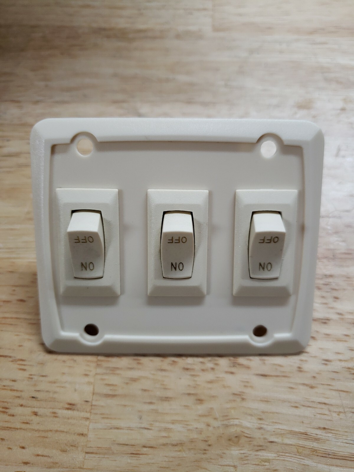 Triple IVORY ON OFF ROCKER SWITCH WITH FRAME SIGMA 12 VOLT FREE SHIPPING