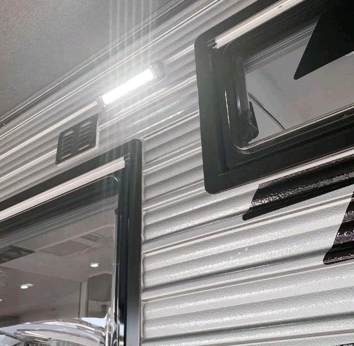 Dream Lighting IP65 LED 12V DC Camper Van Outdoor Light 200mm Long