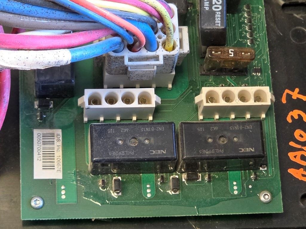 USED 2007 Monaco La Palma XL SLIDE OUT CONTROL UNIT Sld Out CNTRL IDS 10667E Shp