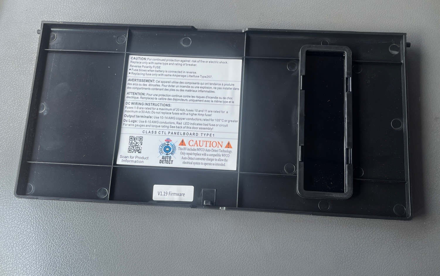 WFCO WF-8955-AD-DA 55 Amp Flip Door w/ Window (Black)