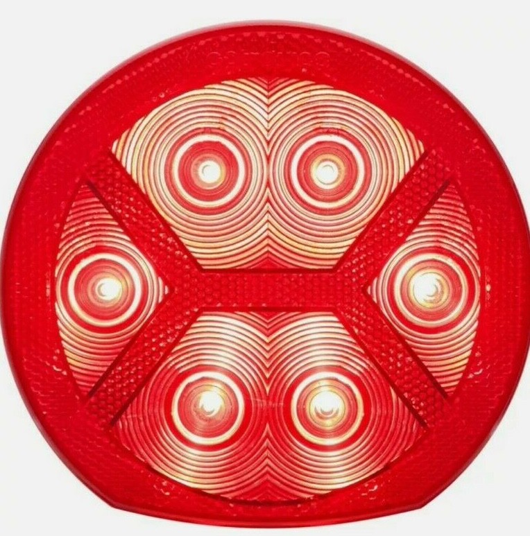 Optronics RVSTL10 Trailer Light