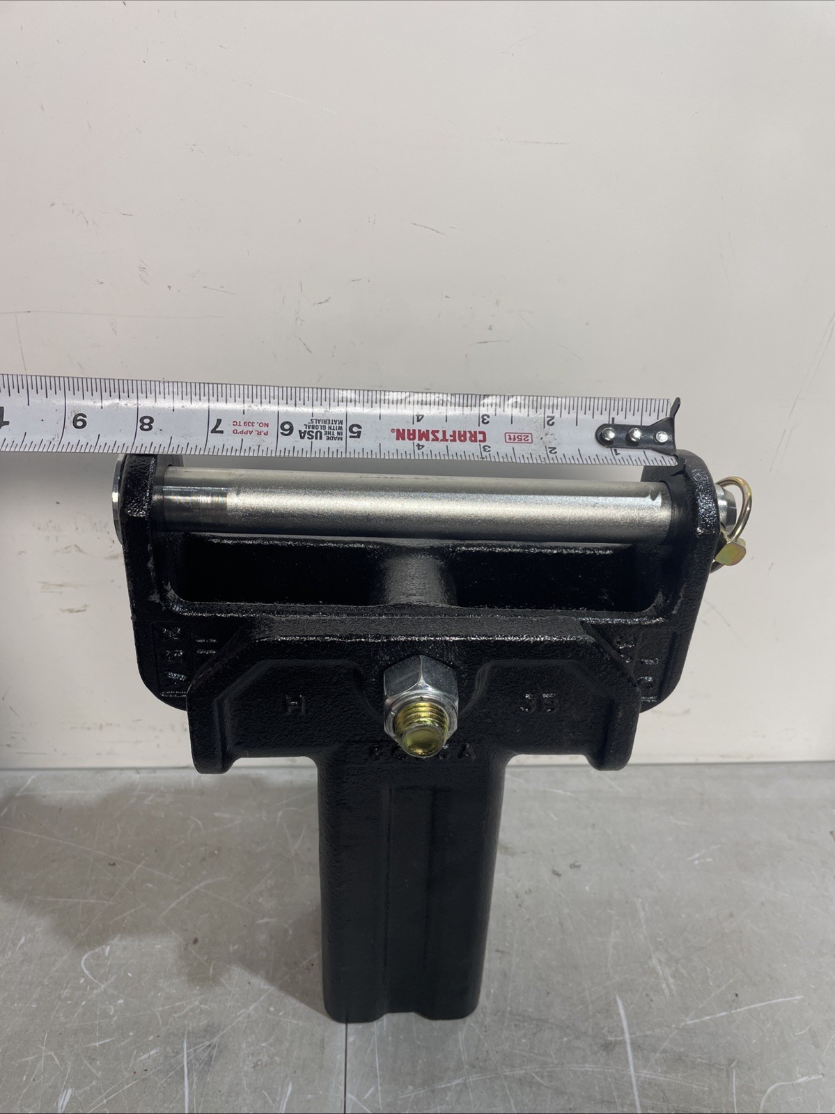 DEMCO Upright Assembly For Recon 21K Gooseneck to 5th Wheel Hitch