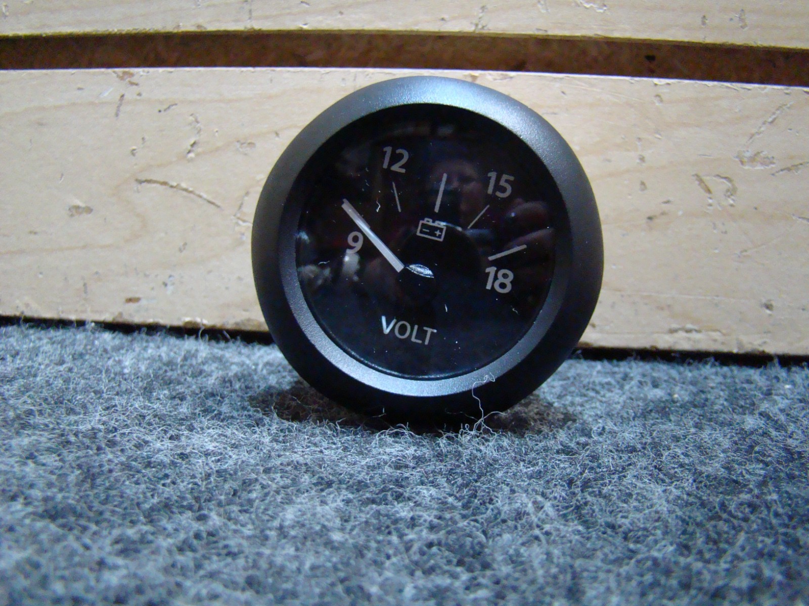 USED RV/MOTORHOME MEDALLION VOLT DASH GUAGE 6913-00224-11