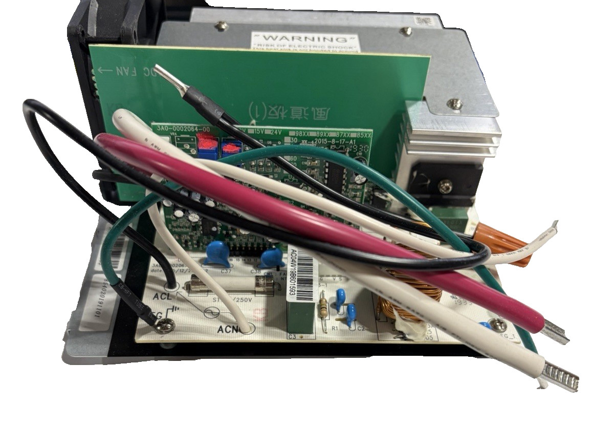 WFCO WF-8540-MBA Converter/Charger Main Board Assembly **Free Shipping**