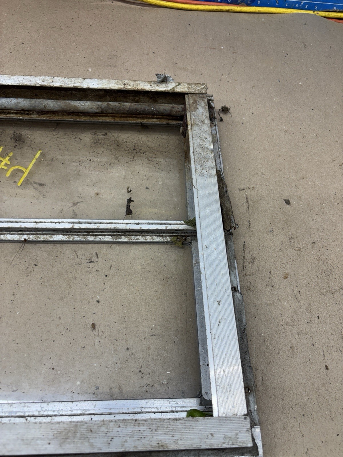 VINTAGE CAMPER RV 1967 1968 69 WINDOW FRAME GLASS CRANK OUT 18×15 project Oldsch
