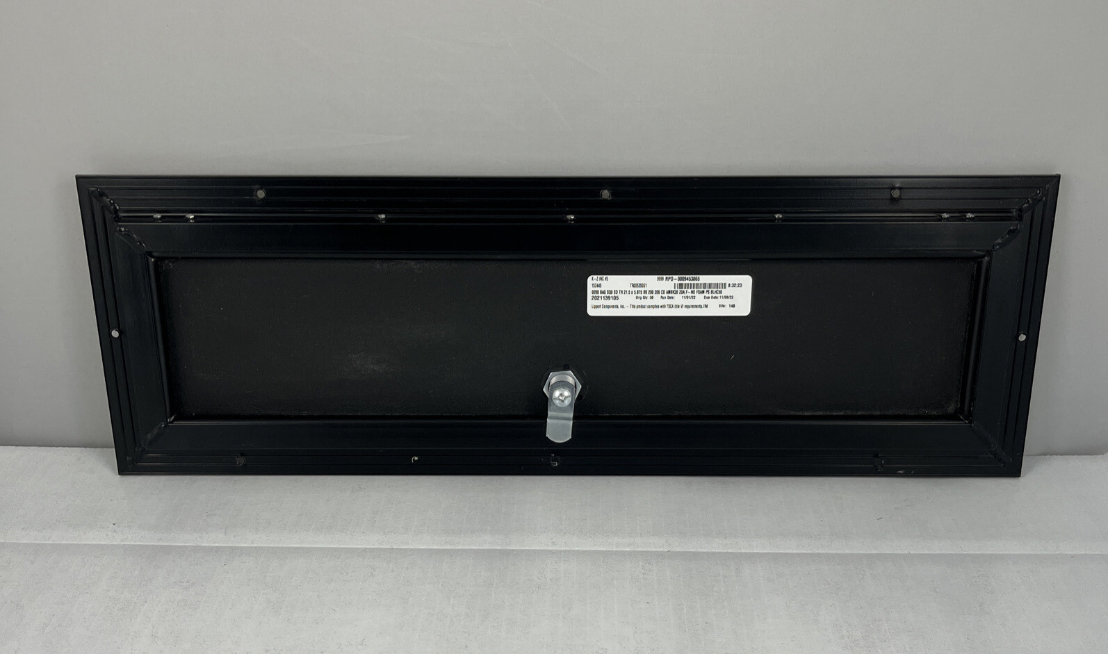 RV Camper Fifth Wheel Baggage Cargo Compartment Access Door 21 1/2 X 5 7/8