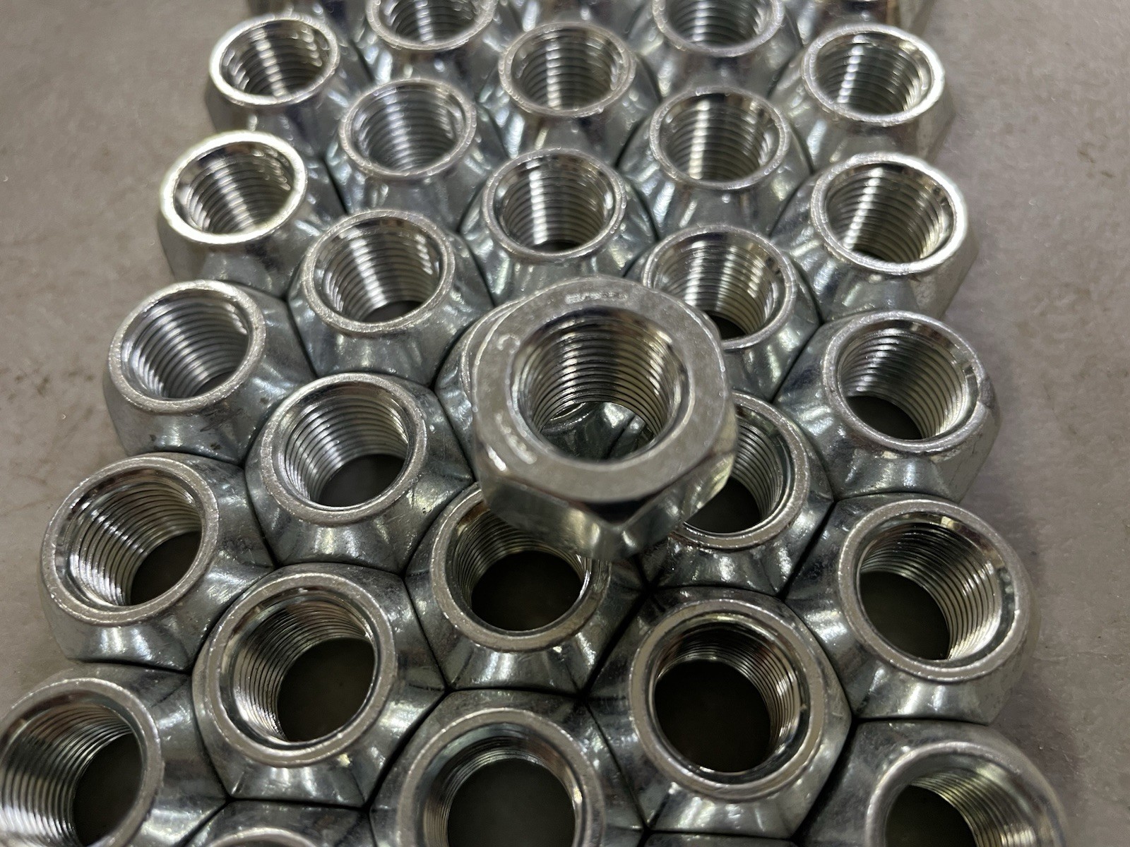(50) Zinc-Plated Lug Nuts – 1/2″-20 Thread Size, Dexter Part No. 006-080-00