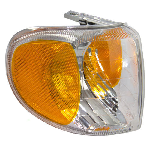 FOUR WINDS HURRICANE 2000 2001 2003 RIGHT PASSENGER CORNER TURN SIGNAL LIGHT RV