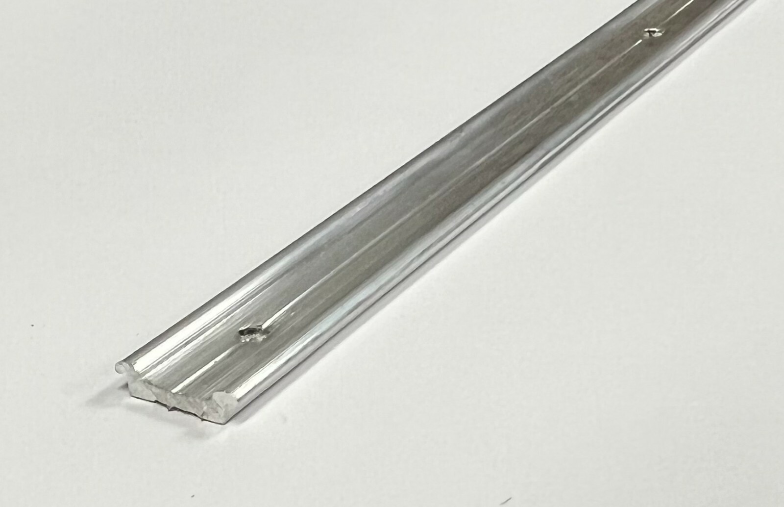 92″ Aluminum Vinyl Trim Type T4 Large Retainer Track RV Trailer 3/4″x 3/16″