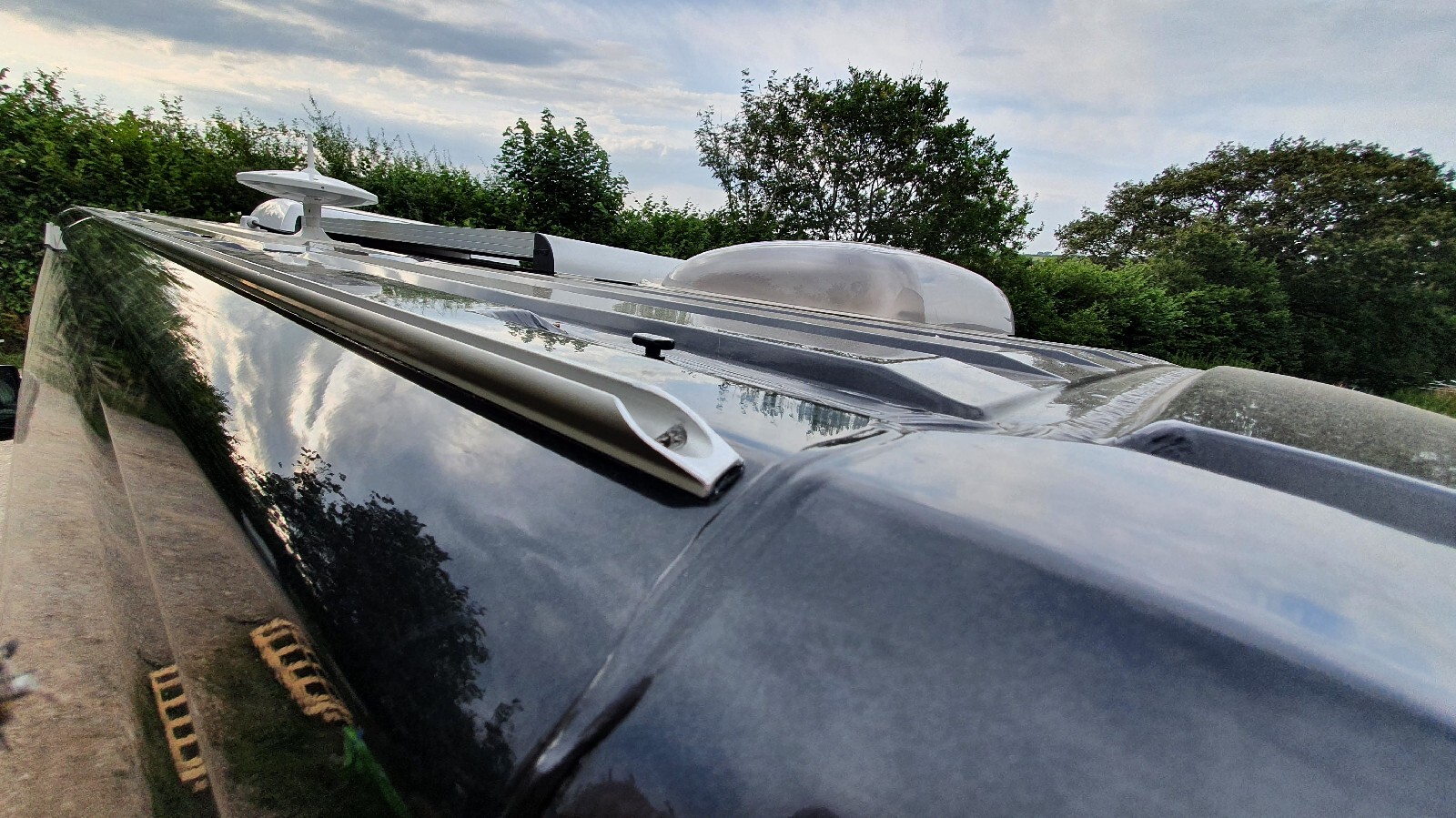 VW T5 & T6 Awning Rail Profile – Best Quality, Discreet, One Piece Hand Finished