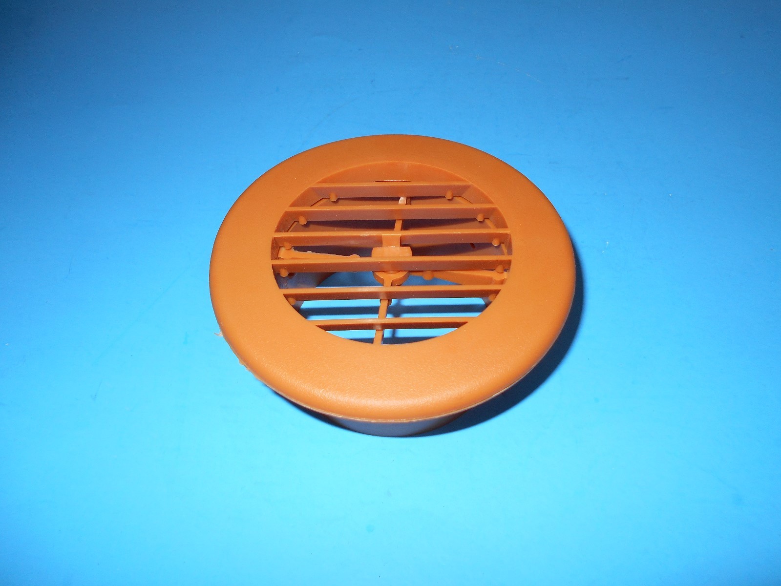*D&W REGISTER ROUND 4″ DIRECTIONAL BROWN VENT RV 3940CRML FREE SHIPPING