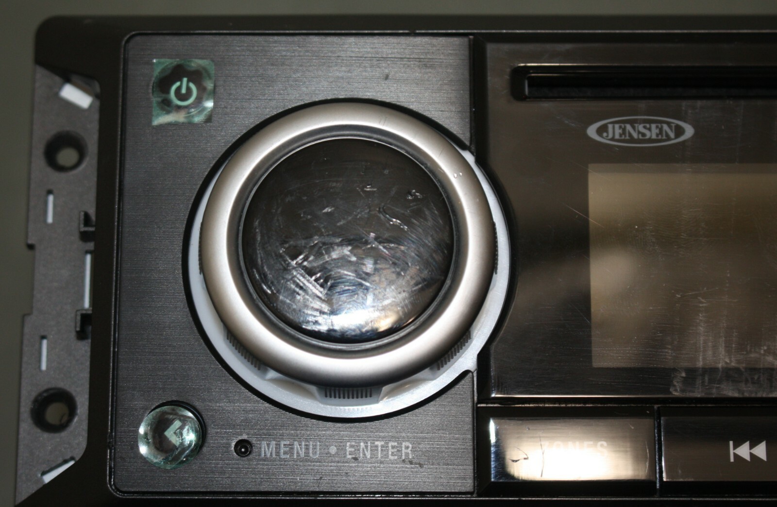 Jensen Slimline 3-Zone Source JWM70A, DVD/CD/Radio Player, Bluetooth, HDMI, App
