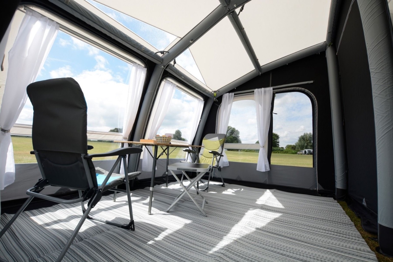 Domatic 330 DA All Seasons high quality air awning inc curtains and accesorries