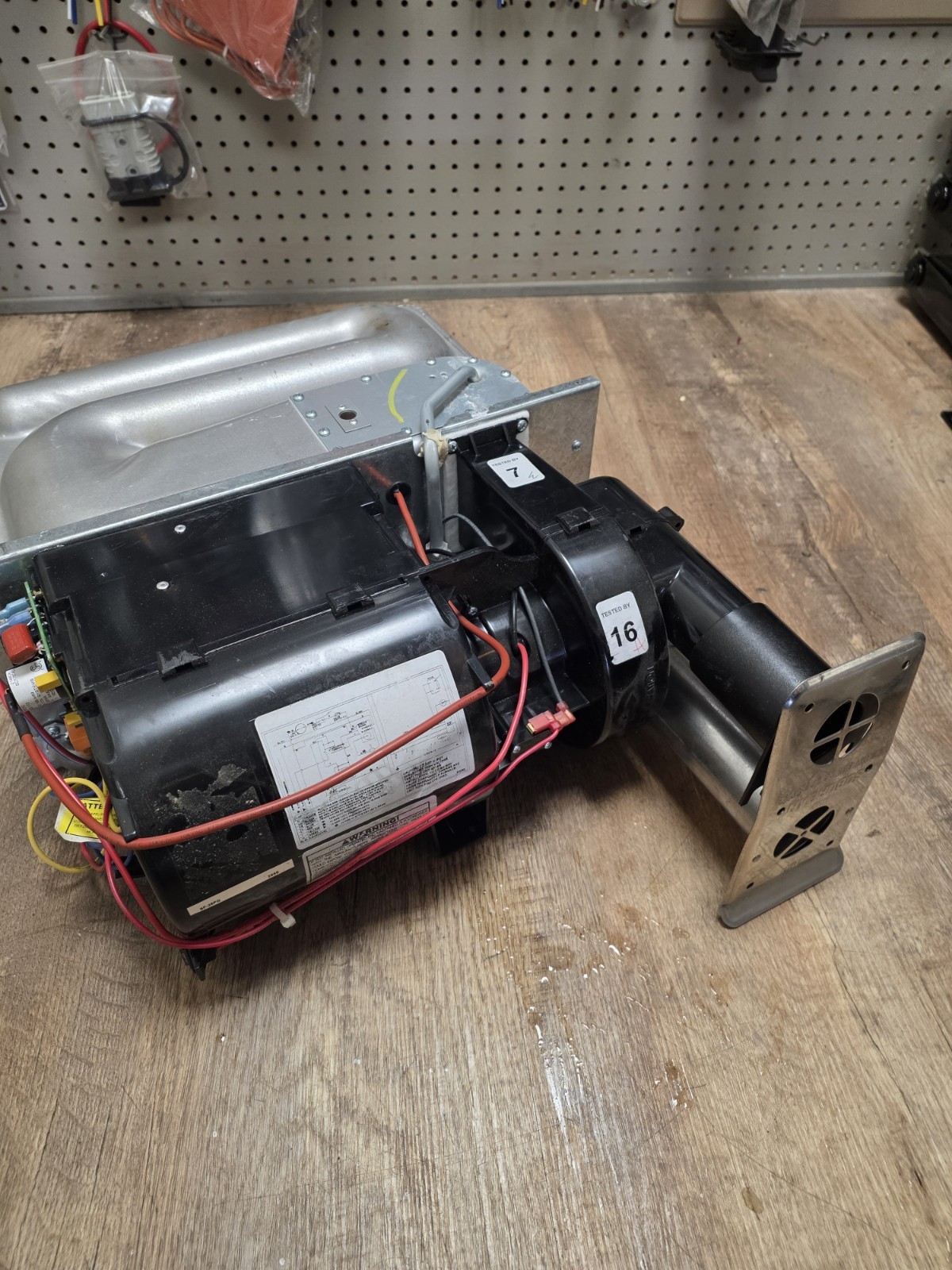 Suburban 25.000 BTU Furnace for Suburban SF-25FQ Or SF-30FQ