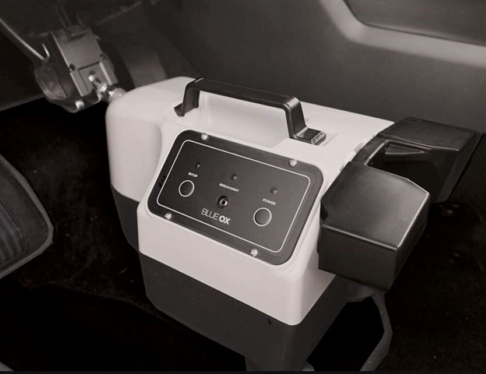 Blue Ox Patriot (BRK2022) Towed Vehicle Brake System – Radio Frequency (BRK2022)
