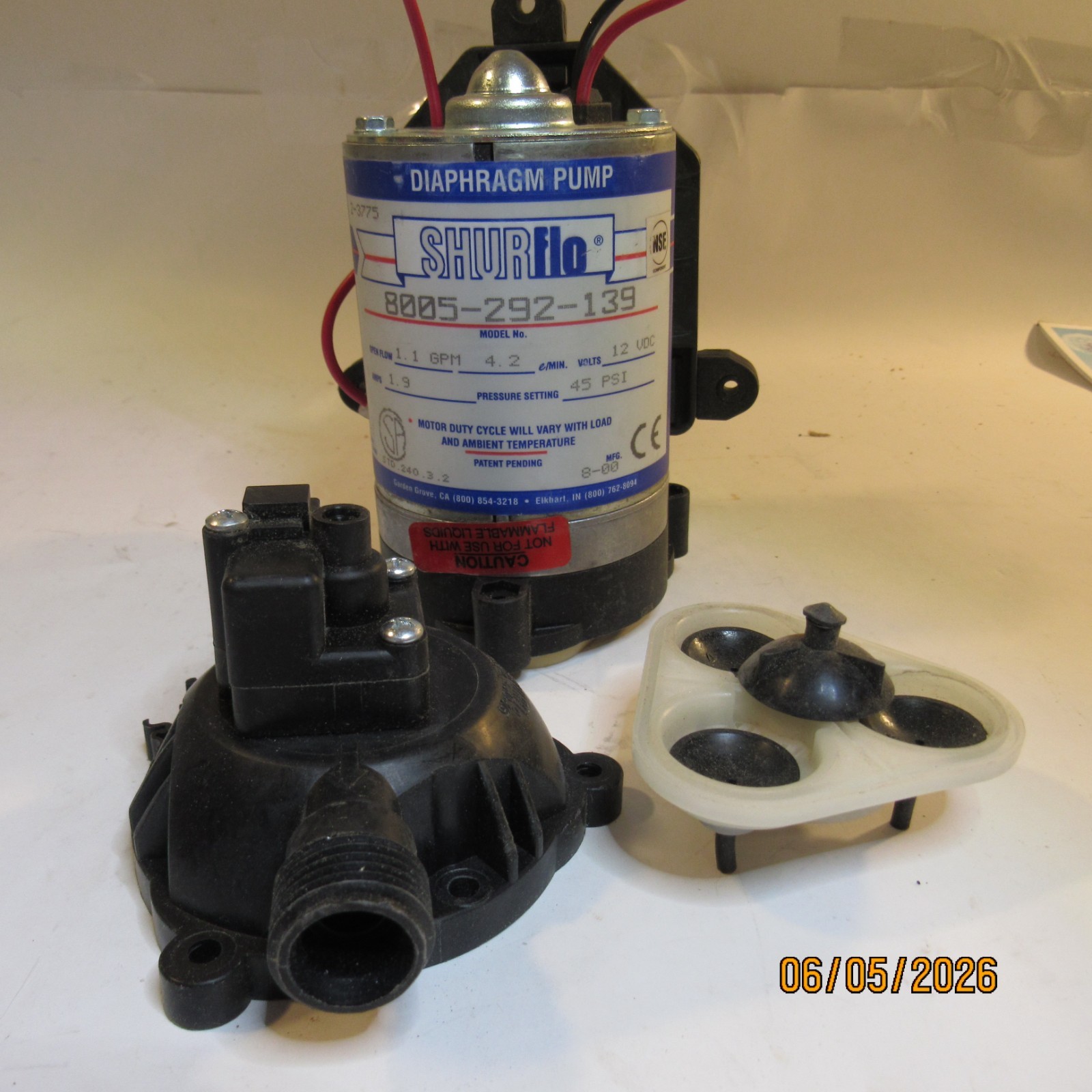 Shurflo RV Automatic demand pump. 2088-422-444 With Box