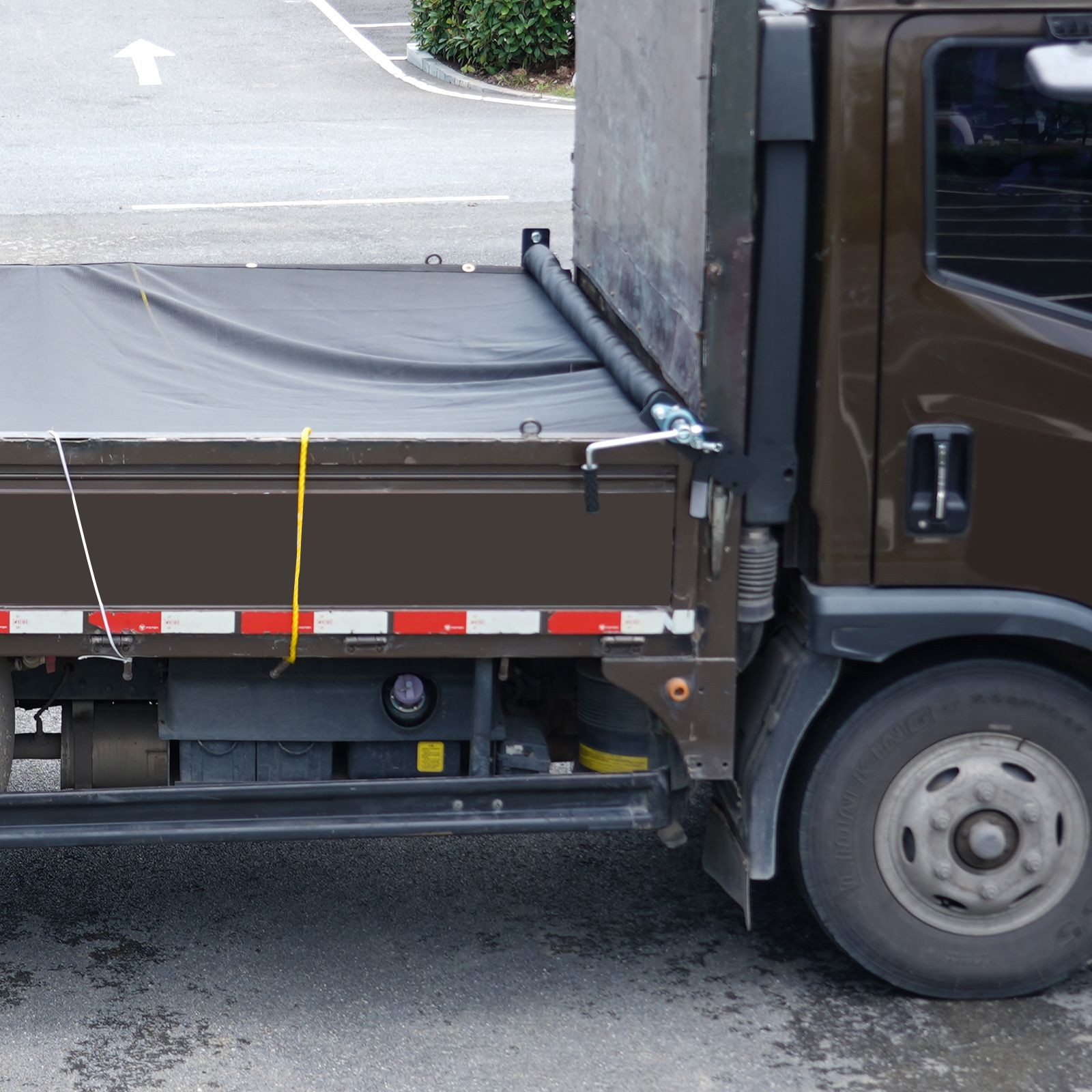 Adjustable Aluminum Tarp Roller Kit 64-104in for Dump Trucks