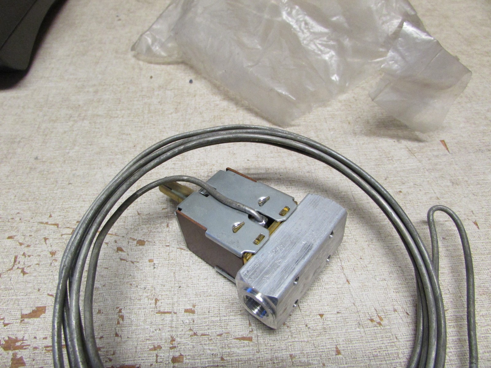 422 Instamatic Gas Thermostat (C160) Mfr: Teddington