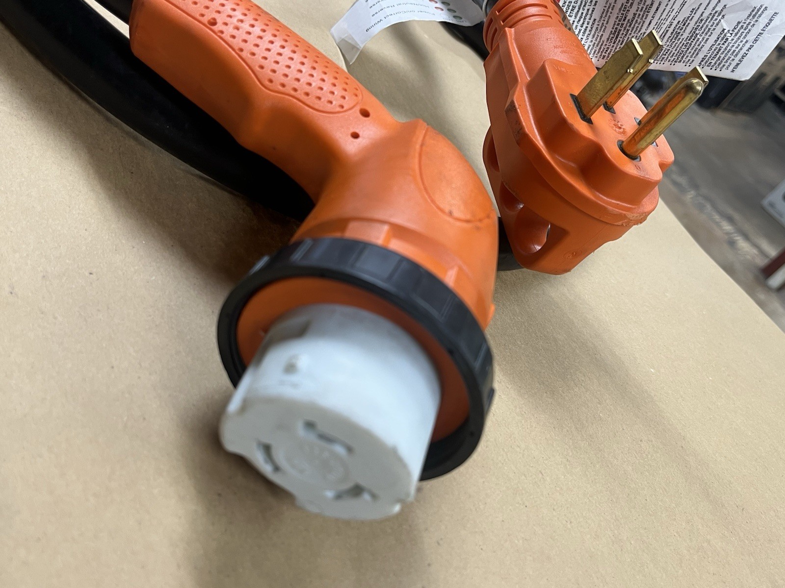 RV Electrical Adapter Cord Everdevelop Electric Appliance Co. used