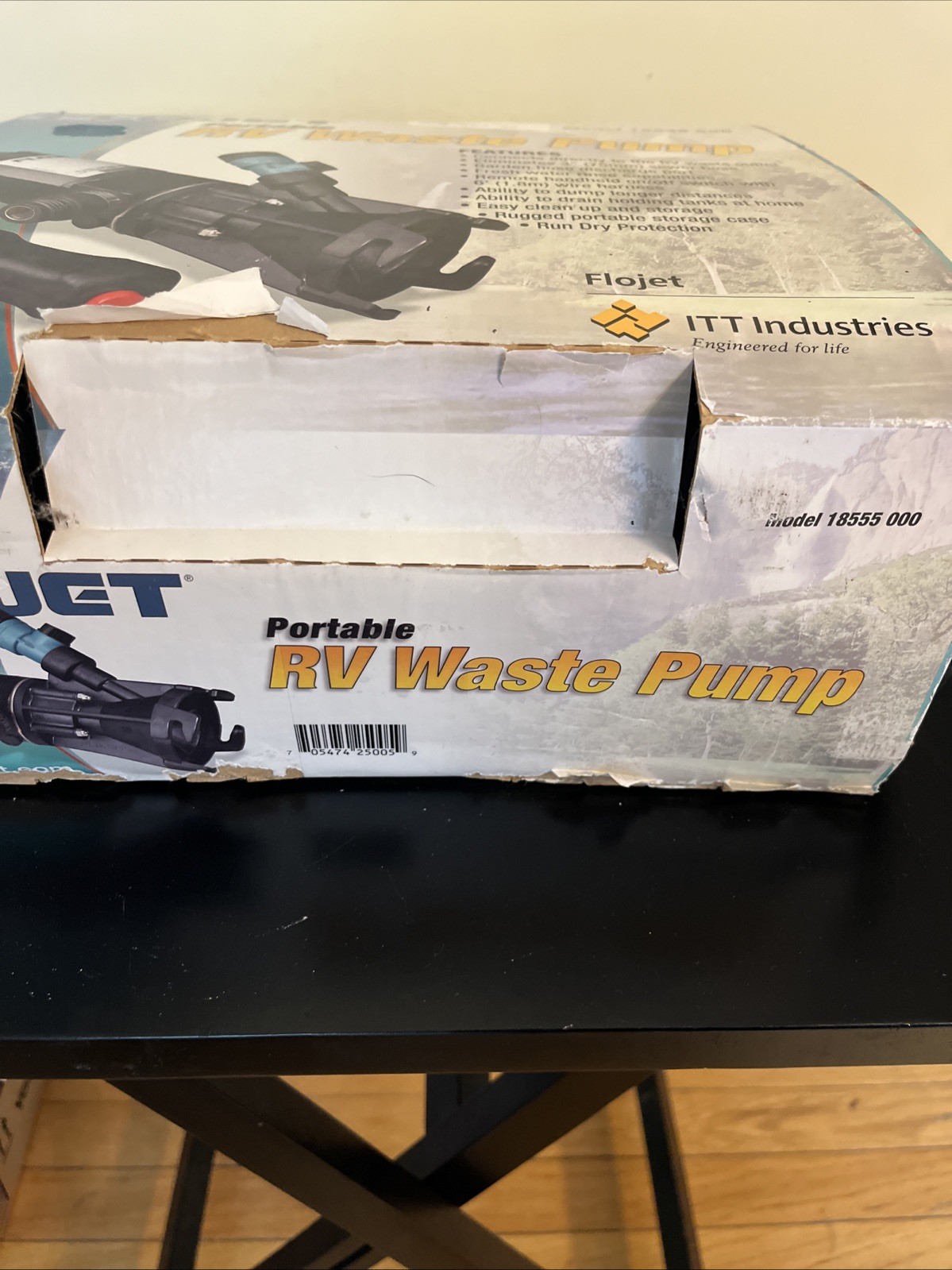 NEW! FLOJET Portable RV Waste Pump w/Hard Case 12V DC 18555000