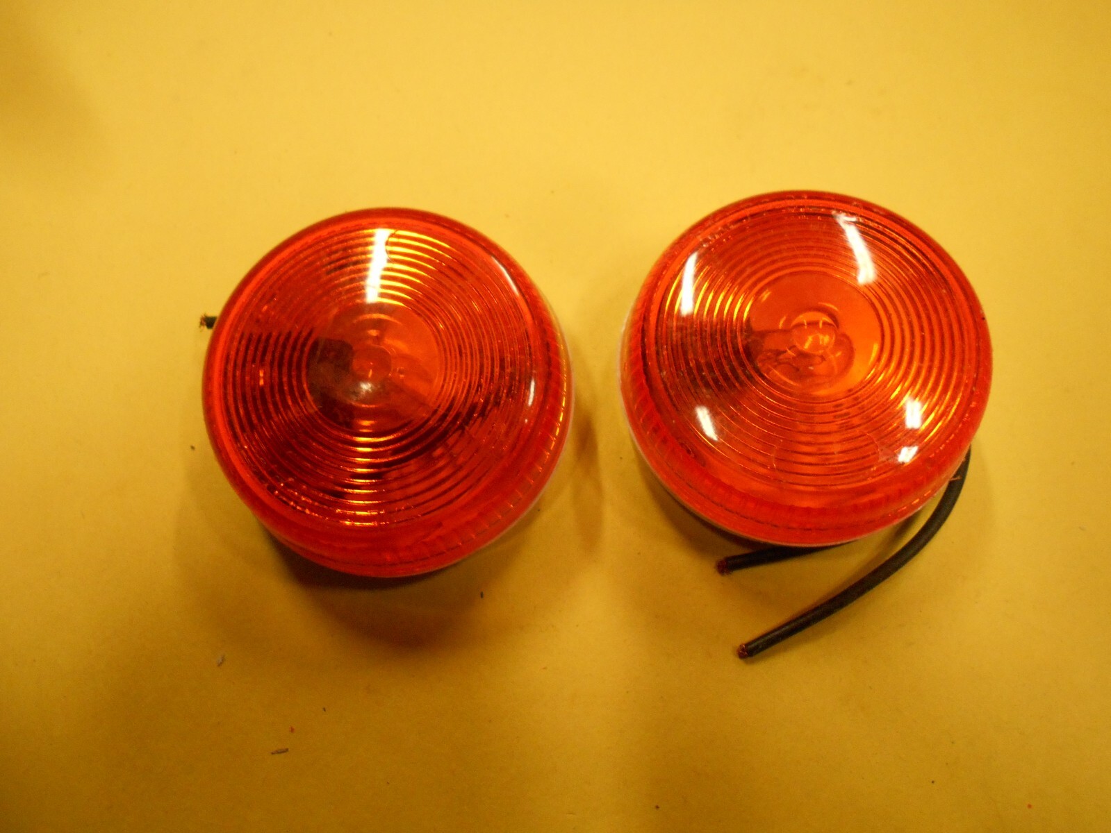 *2 PACK 12 VOLT 2 1/2″ ROUND CLEARANCE AMBER HALOGEN MARKER LIGHT FREE SHIPPING