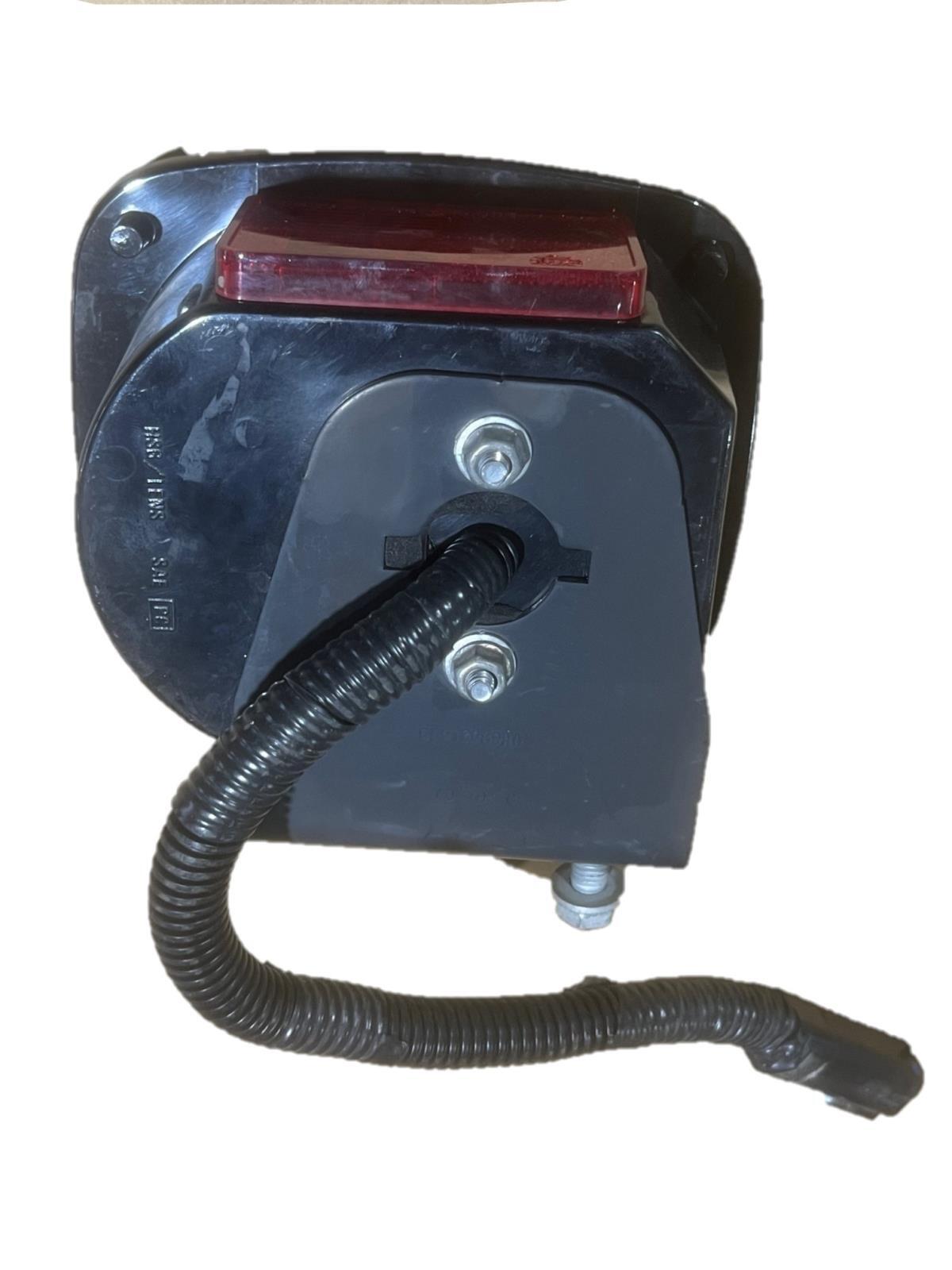 GROTE 9130 Tail Light SET Left and Right With Light bracket and Harness