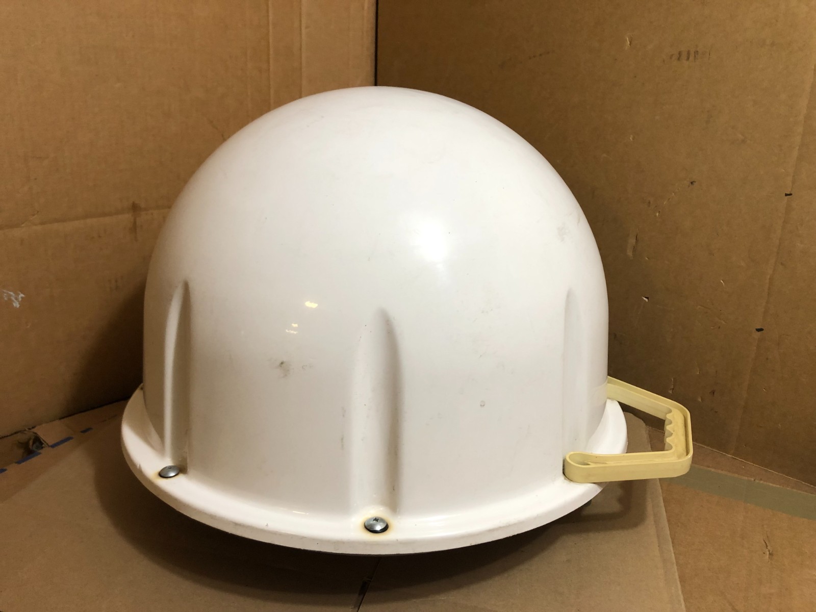 Winegard GM-1518 Carryout White Automatic Portable Satellite TV Antenna ONLY