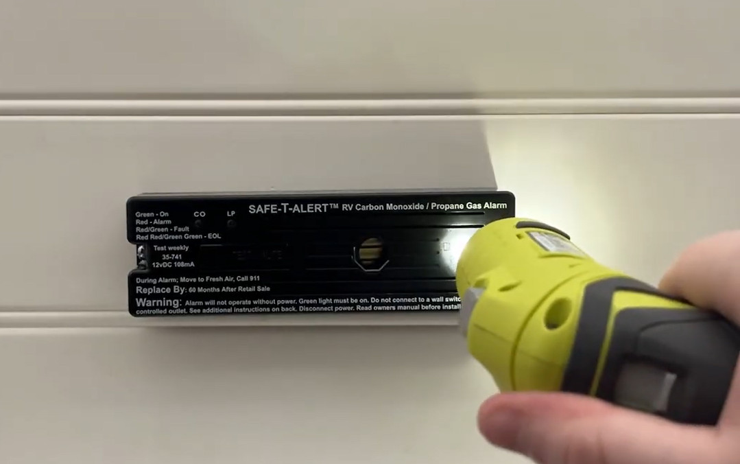 MTI Industry 35-741-BL Safe-T-Alert ™ LP & CO ALARMS & DETECTORS RV
