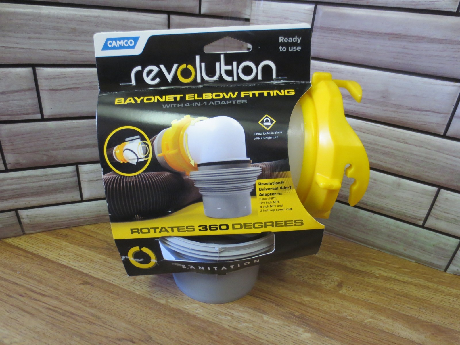 Camco Revolution™ White/Gray RV Bayonet Elbow Fitting 4 in 1 Sanitation Camping